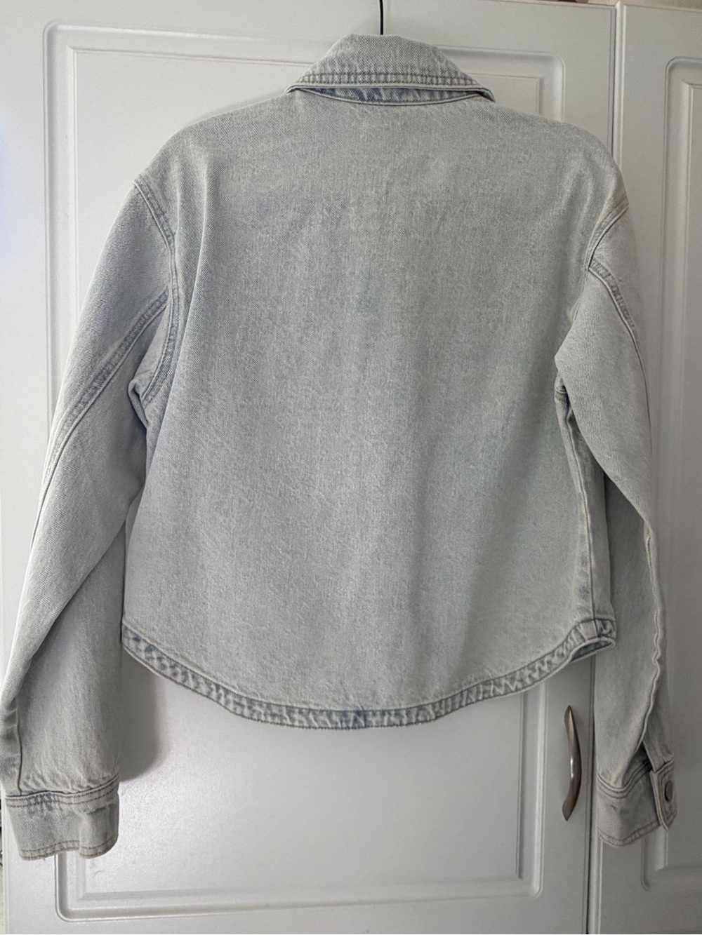 Z Supply All Day Cropped Light Wash Denim Jacket 100% Cotton Western - Picture 7 of 7